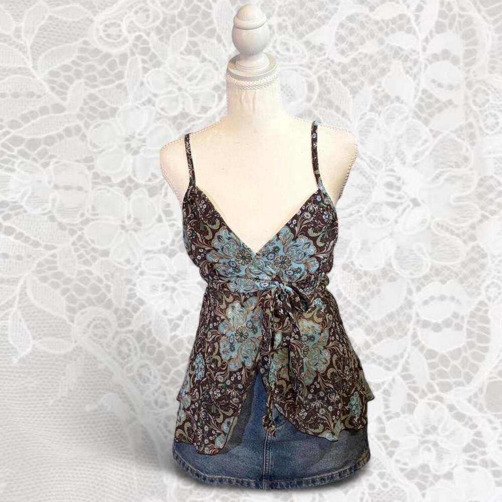 B. Wear Byer California Y2K Paisley Tie-Front Cami Top